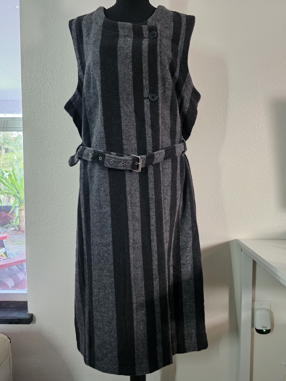 Vera Wang Black & Gray Striped Sleeveless Midi Dress with Belt